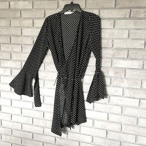 ◻️Bell and Tie Sleeve Wrap Blouse◻️